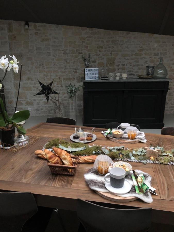 Spa Campagne Design Thaire Exterior photo
