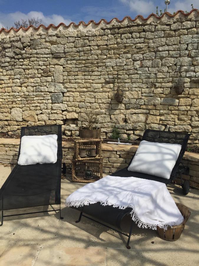 Spa Campagne Design Thaire Exterior photo