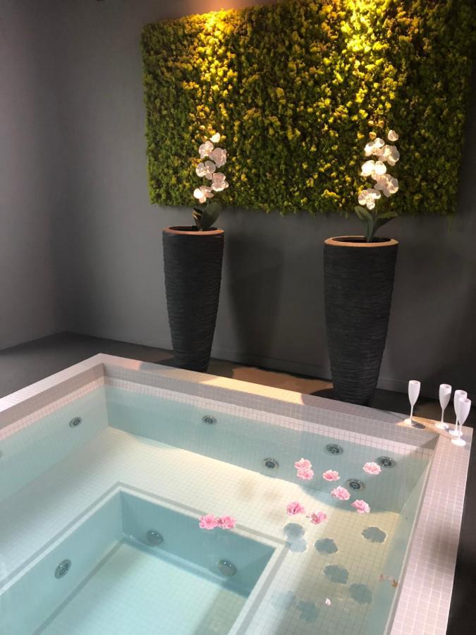 Spa Campagne Design Thaire Exterior photo